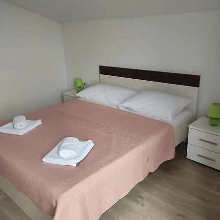 Apartman Meri * מסלניקה