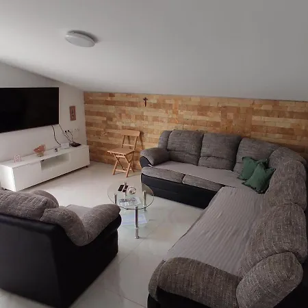 Apartman Meri דירה